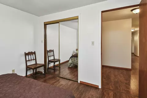 Bedroom - 2209 State Highway Dd, Marshfield, MO 65706 photo 8 of 8