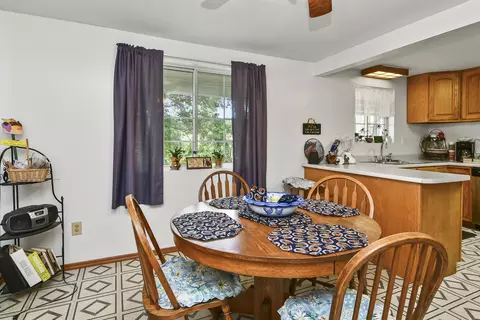 Dining - 2209 State Highway Dd, Marshfield, MO 65706 photo 2 of 3