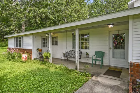 Exterior - 2209 State Highway Dd, Marshfield, MO 65706 photo 2 of 9