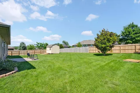 Exterior - 1208 S Jaylin Ave, Springfield, MO 65802 photo 5 of 6