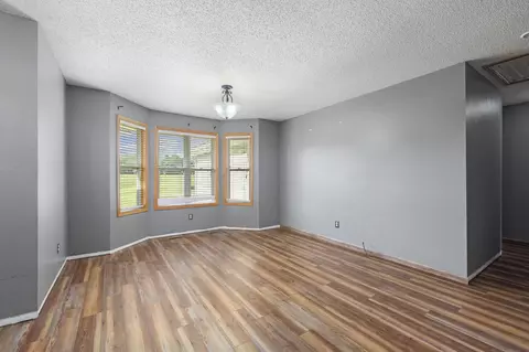 Living - 882 Trout Rd, Ozark, MO 65721 photo 3 of 8