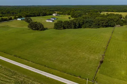 View/Area - 882 Trout Rd, Ozark, MO 65721 photo 2 of 7