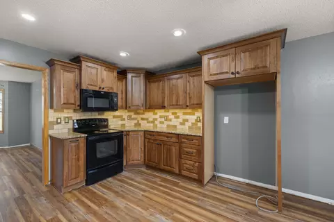 Kitchen - 882 Trout Rd, Ozark, MO 65721 photo 2 of 2