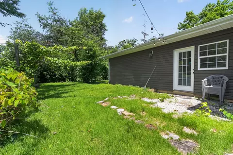 Exterior - 2207 S Florence Ave, Springfield, MO 65807 photo 7 of 9
