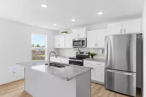 Kitchen - 1122 E Lakota St, Nixa, MO 65714 photo 2 of 3