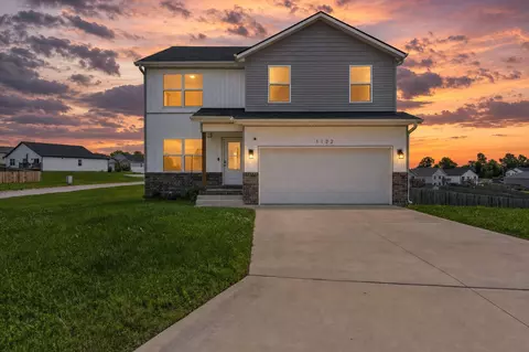 Exterior - 1122 E Lakota St, Nixa, MO 65714 photo 2 of 7