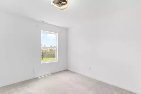 Bedroom - 1122 E Lakota St, Nixa, MO 65714 photo 6 of 6