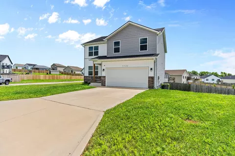 Exterior - 1122 E Lakota St, Nixa, MO 65714 photo 4 of 7