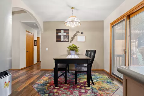 Dining - 111 Vin Villa, Forsyth, MO 65653 photo 1 of 2