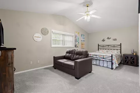 Bedroom - 111 Vin Villa, Forsyth, MO 65653 photo 4 of 5