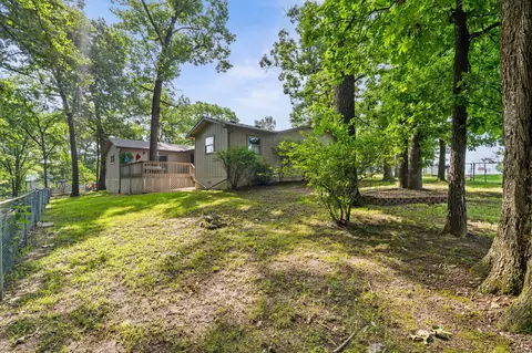 Exterior - 111 Vin Villa, Forsyth, MO 65653 photo 6 of 7