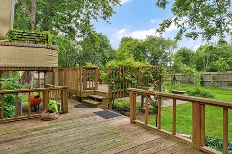 Exterior - 721 E Westchester Ct, Springfield, MO 65810 photo 7 of 14