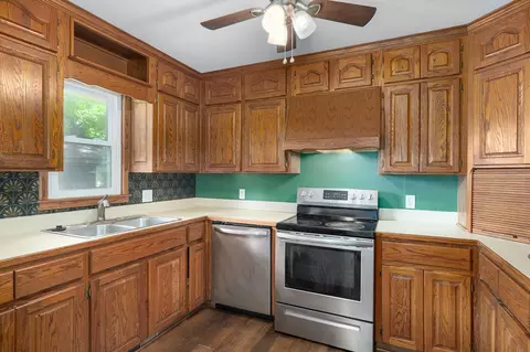 Kitchen - 721 E Westchester Ct, Springfield, MO 65810 photo 1 of 3
