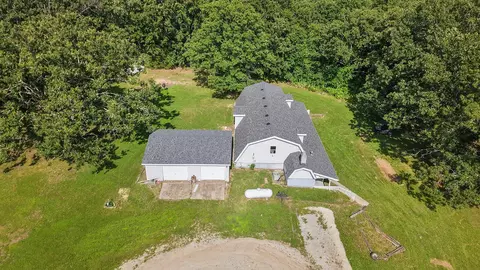 Exterior - 363 Villa Dr, Sparta, MO 65753 photo 2 of 4
