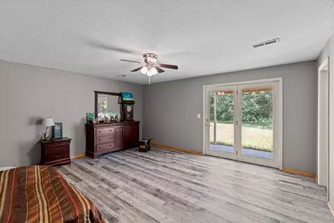 Bedroom - 363 Villa Dr, Sparta, MO 65753 photo 1 of 4