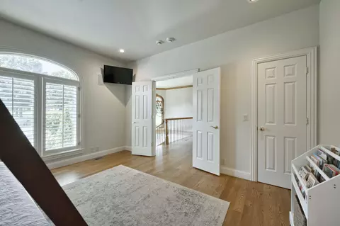 Bedroom - 410 S Oaks Dr, Springfield, MO 65809 photo 3 of 13