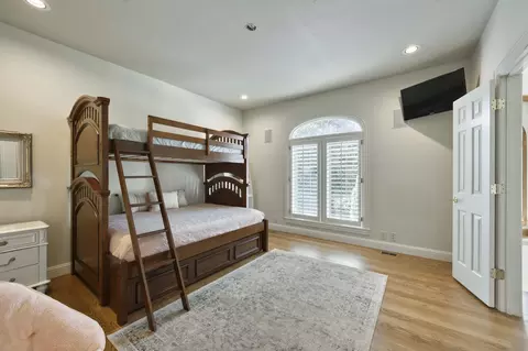 Bedroom - 410 S Oaks Dr, Springfield, MO 65809 photo 2 of 13