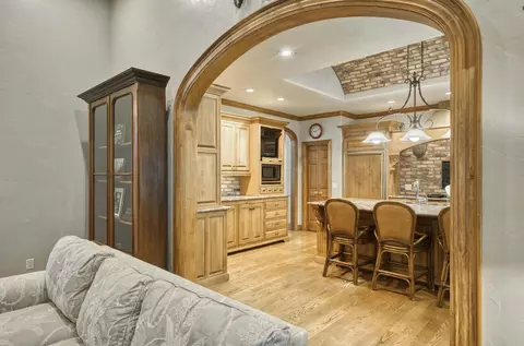 Other - 410 S Oaks Dr, Springfield, MO 65809 photo 3 of 35