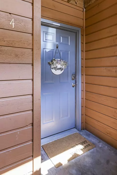 Entry Way - 193 Avondale Dr #4, Branson, MO 65616 photo 1 of 1