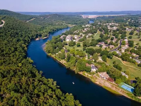 View/Area - 193 Avondale Dr #4, Branson, MO 65616 photo 2 of 2
