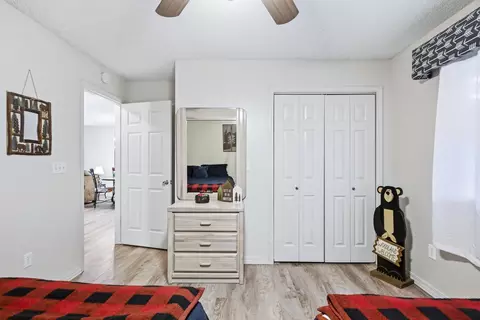 Bedroom - 193 Avondale Dr #4, Branson, MO 65616 photo 2 of 4