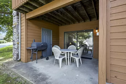 Exterior - 193 Avondale Dr #4, Branson, MO 65616 photo 3 of 9