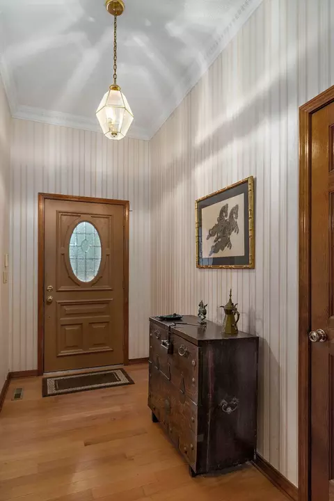 Entry Way - 2017 E Richmond St, Springfield, MO 65804 photo 2 of 2