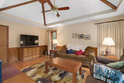 Living - 2017 E Richmond St, Springfield, MO 65804 photo 4 of 4