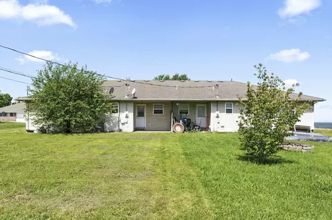 Exterior - 126 128 W Terrace Ct, Sparta, MO 65753 photo 7 of 7