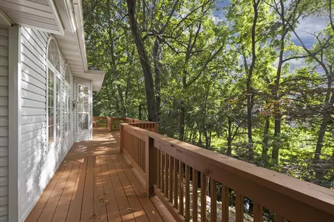 Exterior - 2520 W Arlington St, Springfield, MO 65810 photo 9 of 17
