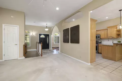 Other - 2520 W Arlington St, Springfield, MO 65810 photo 4 of 14
