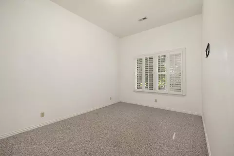 Bedroom - 2520 W Arlington St, Springfield, MO 65810 photo 3 of 3