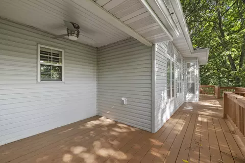 Exterior - 2520 W Arlington St, Springfield, MO 65810 photo 8 of 17