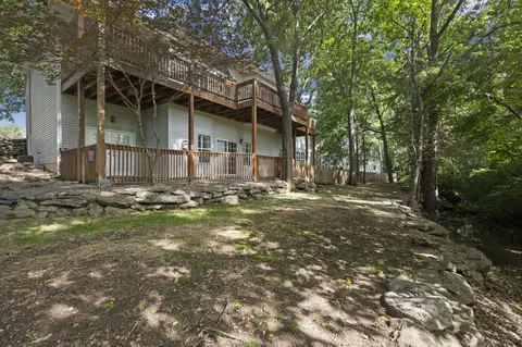 Exterior - 2520 W Arlington St, Springfield, MO 65810 photo 13 of 17