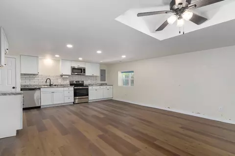 Living - 2510 W Madison St, Springfield, MO 65802 photo 1 of 4