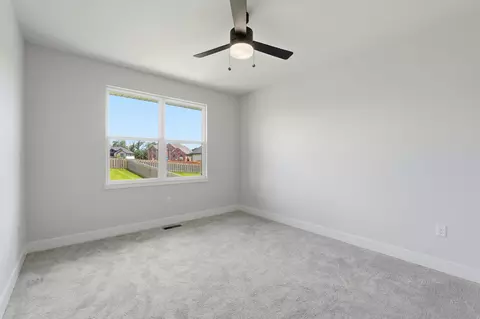 Bedroom - 6080 S Holland Ave, Springfield, MO 65810 photo 6 of 8