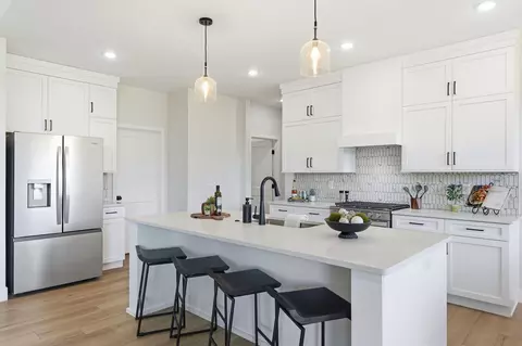 Kitchen - 6080 S Holland Ave, Springfield, MO 65810 photo 1 of 6