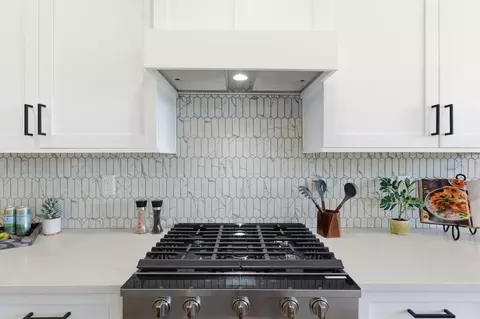 Kitchen - 6080 S Holland Ave, Springfield, MO 65810 photo 6 of 6