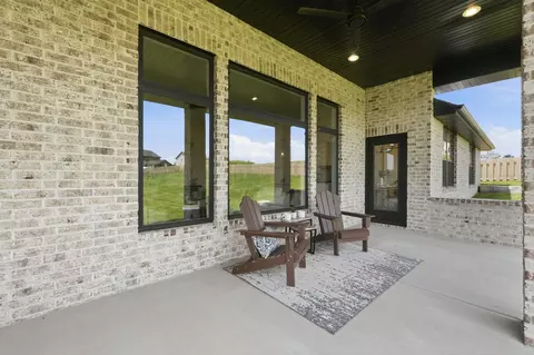 Exterior - 6080 S Holland Ave, Springfield, MO 65810 photo 7 of 10