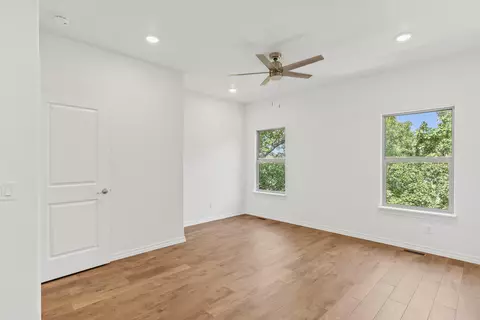 Bedroom - 329 N Ridge Pl, Branson, MO 65616 photo 1 of 9