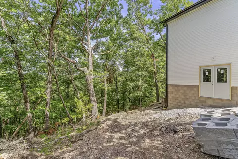Exterior - 329 N Ridge Pl, Branson, MO 65616 photo 8 of 13