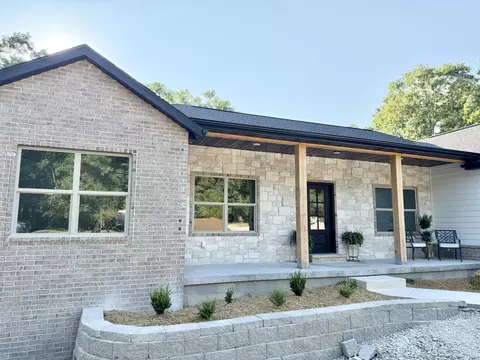 Exterior - 329 N Ridge Pl, Branson, MO 65616 photo 12 of 13
