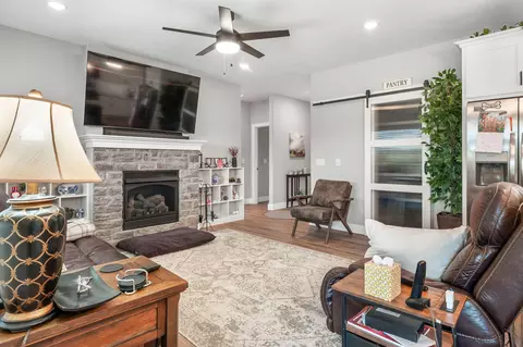 2505 W Mcguffey St, Ozark, MO 65721 photo 9