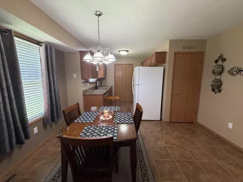 Dining - 835 S Natalie Ave, Springfield, MO 65802 photo 2 of 2