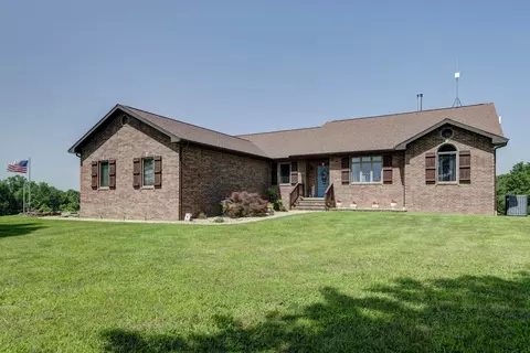6879 Highway O, Ash Grove, MO 65604