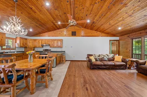 753 Cash Spring Rd, Ozark, MO 65721 photo 18