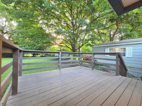 Exterior - 1553 S Pickwick Ave, Springfield, MO 65804 photo 16 of 23