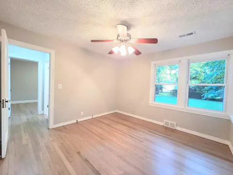 Bedroom - 1553 S Pickwick Ave, Springfield, MO 65804 photo 1 of 6