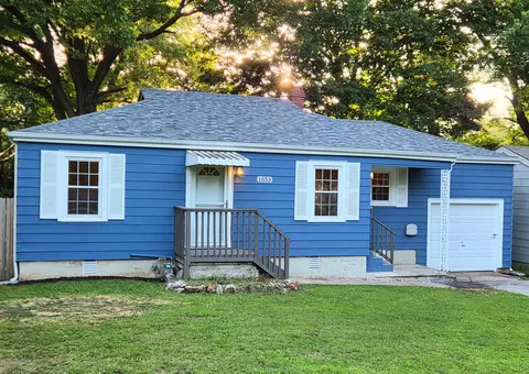 Exterior - 1553 S Pickwick Ave, Springfield, MO 65804 photo 19 of 23
