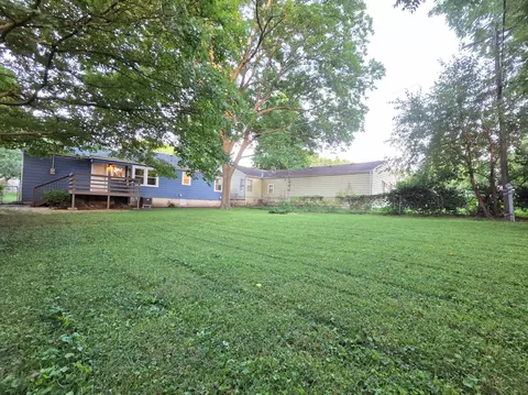 Exterior - 1553 S Pickwick Ave, Springfield, MO 65804 photo 9 of 23
